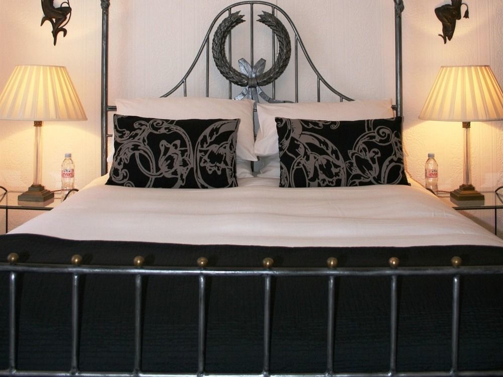 The White House 4*